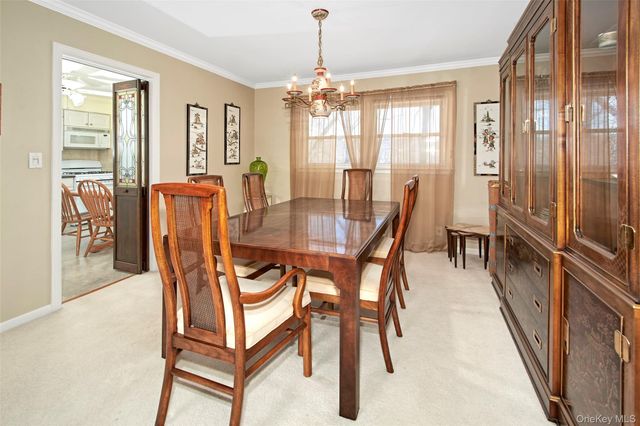 107 Parkview Road, Elmsford, NY 10523