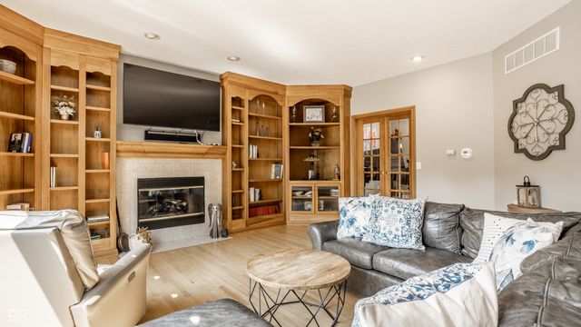 8989 Bay Breeze Lane, Indianapolis, IN 46236