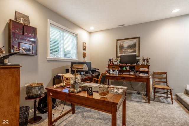8989 Bay Breeze Lane, Indianapolis, IN 46236