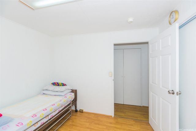 1031 Gulick Avenue, Honolulu, HI 96819