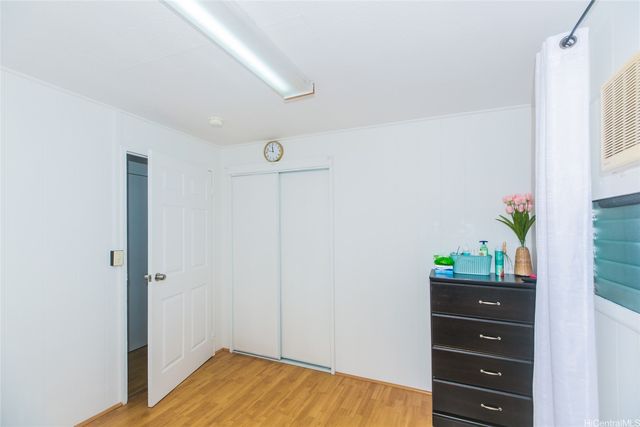 1031 Gulick Avenue, Honolulu, HI 96819