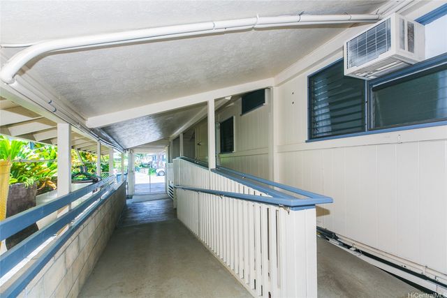 1031 Gulick Avenue, Honolulu, HI 96819