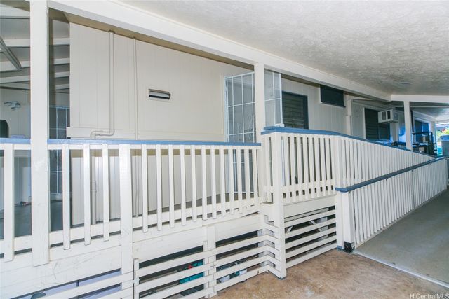1031 Gulick Avenue, Honolulu, HI 96819