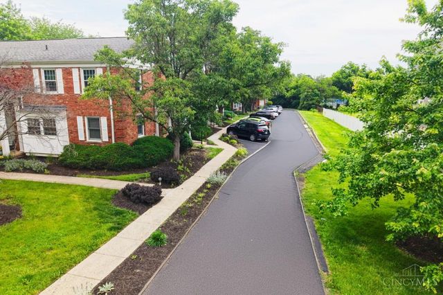1110 Springfield Pike, Wyoming, OH 45215