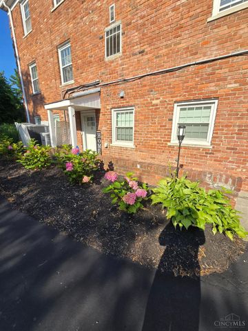 1110 Springfield Pike, Wyoming, OH 45215