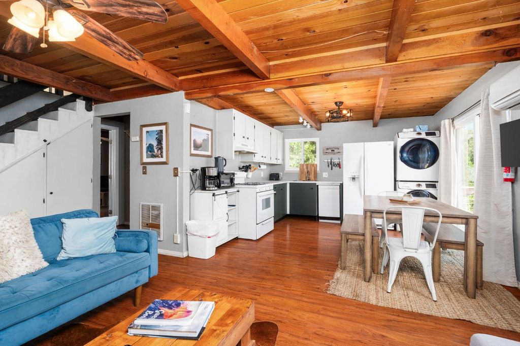 Image 10 of property listing at 5570 Grayling Road, Mariposa, CA 95338