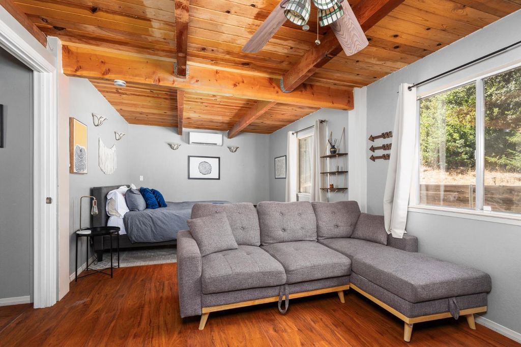Image 22 of property listing at 5570 Grayling Road, Mariposa, CA 95338