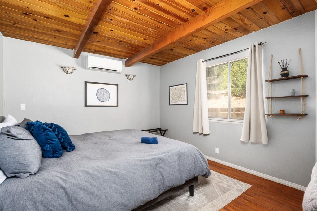 Image 23 of property listing at 5570 Grayling Road, Mariposa, CA 95338
