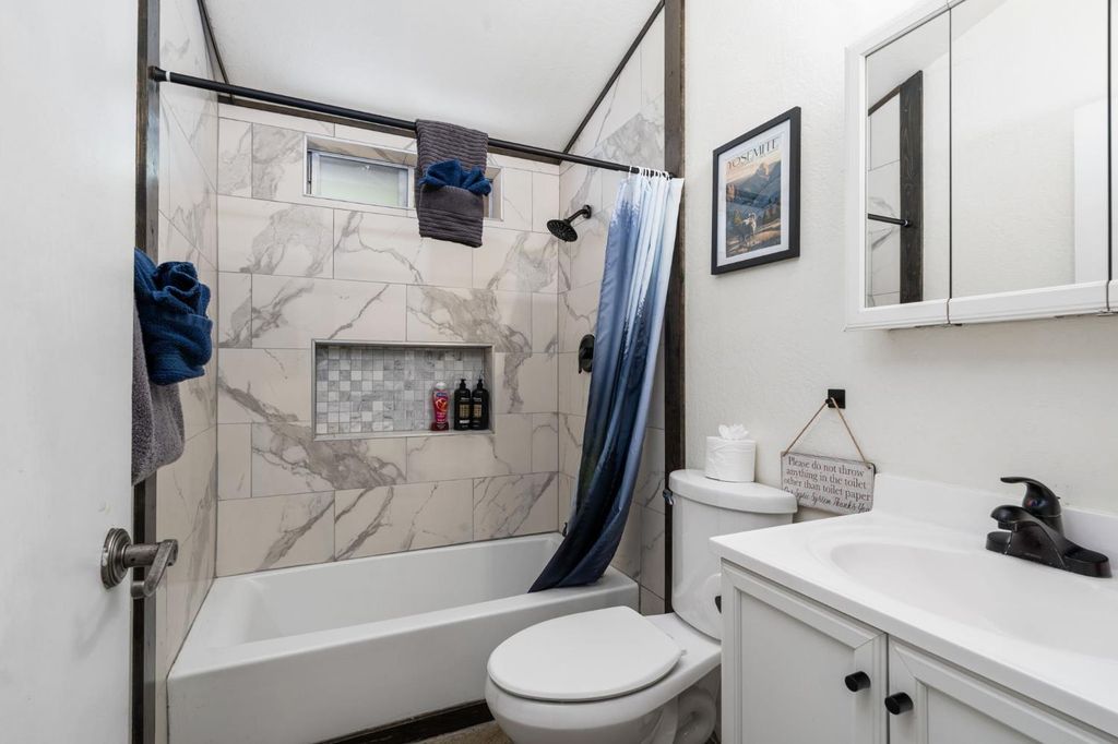 Image 29 of property listing at 5570 Grayling Road, Mariposa, CA 95338
