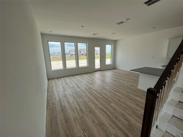 2219 Via Isa Lane, Houston, TX 77051