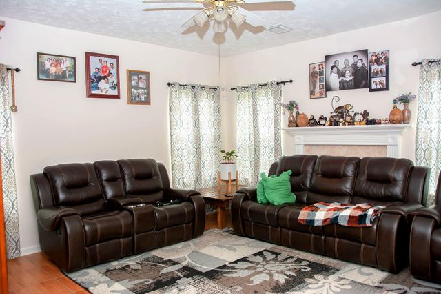 3103 Hummingbird Lane, Humble, TX 77396