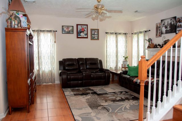 3103 Hummingbird Lane, Humble, TX 77396