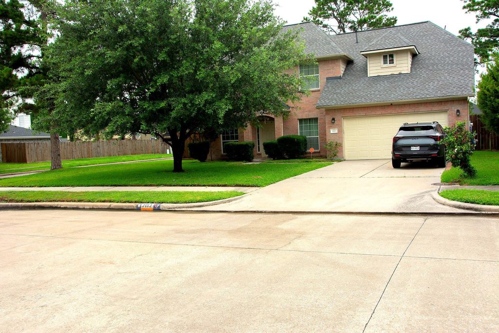 3103 Hummingbird Lane, Humble, TX 77396