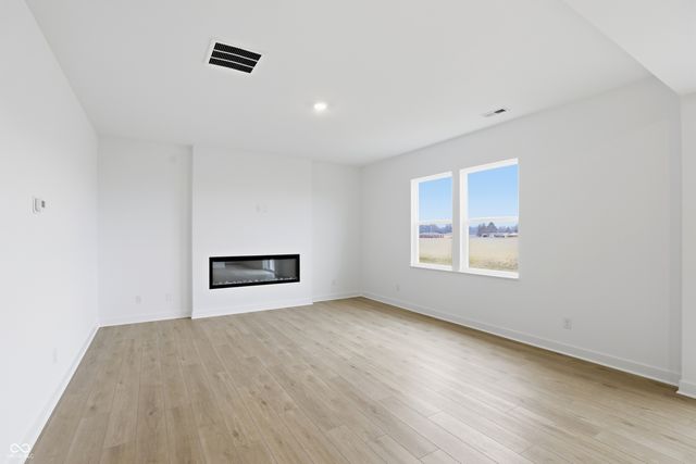 1902 W Addison Drive, Greenfield, IN 46140