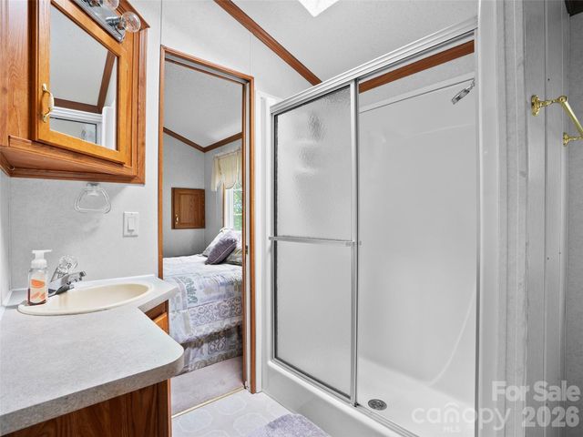 43 Pike Point, Waynesville, NC 28785