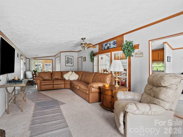 43 Pike Point, Waynesville, NC 28785