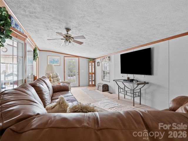 43 Pike Point, Waynesville, NC 28785
