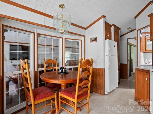43 Pike Point, Waynesville, NC 28785