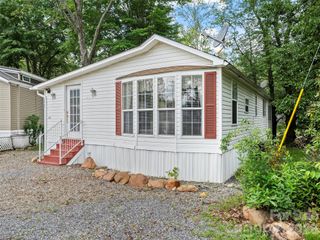 43 Pike Point, Waynesville, NC 28785