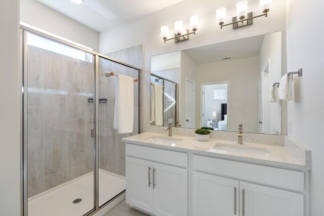 3235 Longleaf Meadows Drive, Houston, TX 77063
