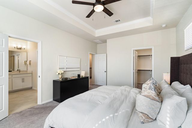 3235 Longleaf Meadows Drive, Houston, TX 77063