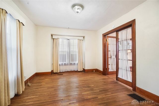 710 Greenlawn Avenue, Dayton, OH 45403