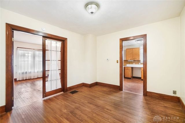 710 Greenlawn Avenue, Dayton, OH 45403