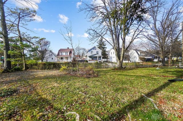 710 Greenlawn Avenue, Dayton, OH 45403