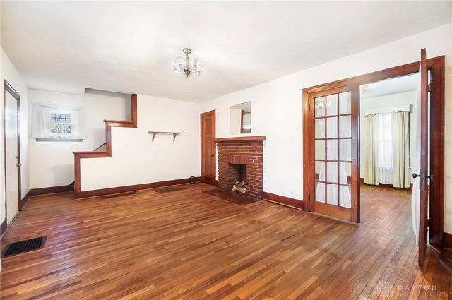 710 Greenlawn Avenue, Dayton, OH 45403