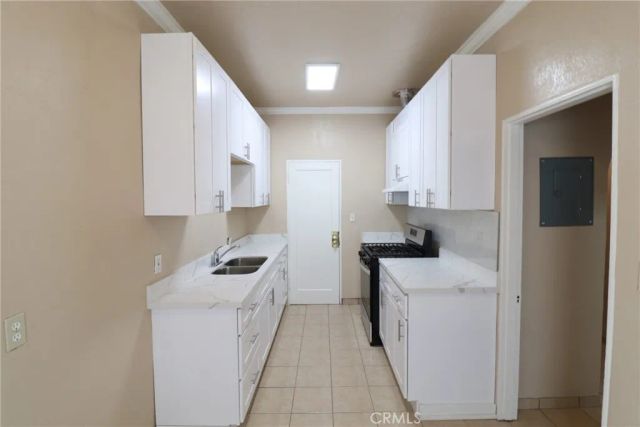 925 N Lacy 4, Santa Ana, CA 92701