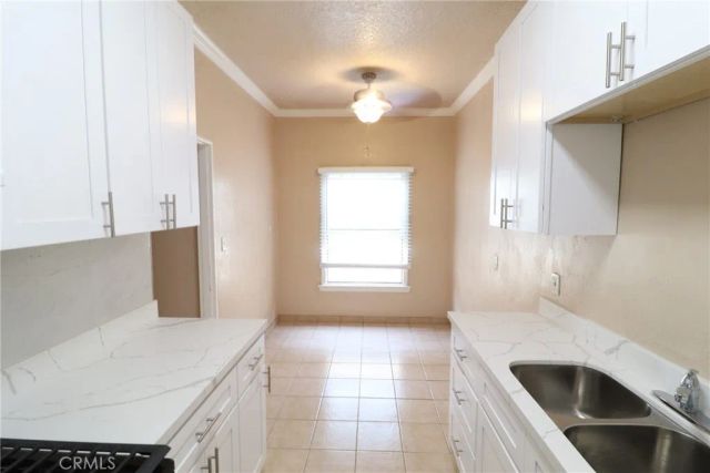 925 N Lacy 4, Santa Ana, CA 92701