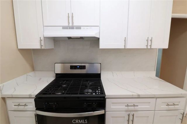 925 N Lacy 4, Santa Ana, CA 92701