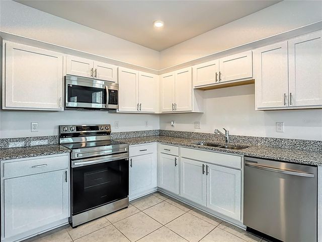 373 GRAND PINE LANE, St Cloud, FL 34771