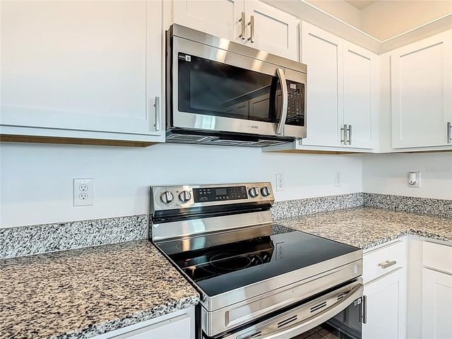 373 GRAND PINE LANE, St Cloud, FL 34771