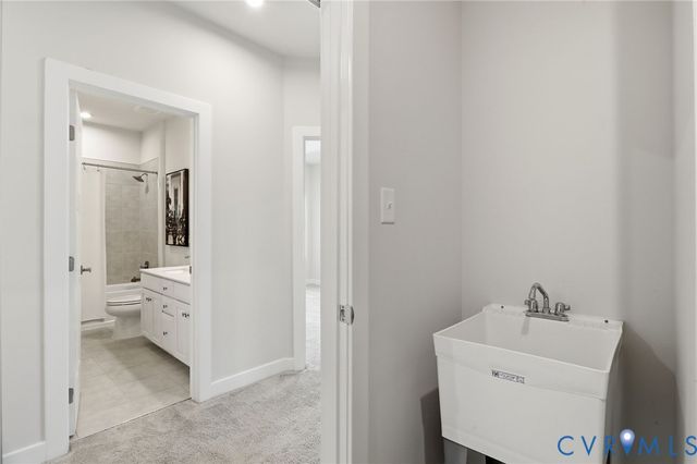 6532 Vischer Rd, Richmond, VA 23225