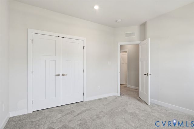 6532 Vischer Rd, Richmond, VA 23225