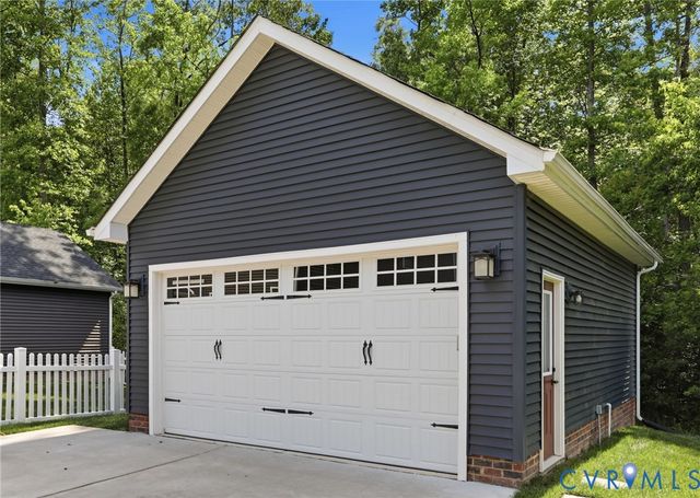 6532 Vischer Rd, Richmond, VA 23225