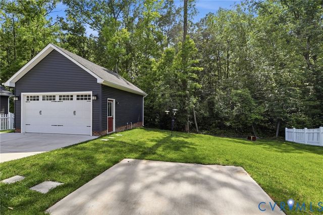 6532 Vischer Rd, Richmond, VA 23225
