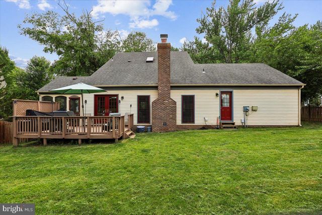 15421 AUTUMN LN, Dumfries, VA 22025