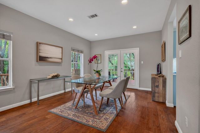 8910 Spicebrush DR, Austin, TX 78759