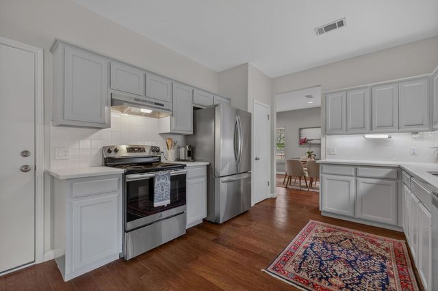 8910 Spicebrush DR, Austin, TX 78759