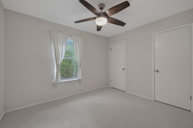 8910 Spicebrush DR, Austin, TX 78759