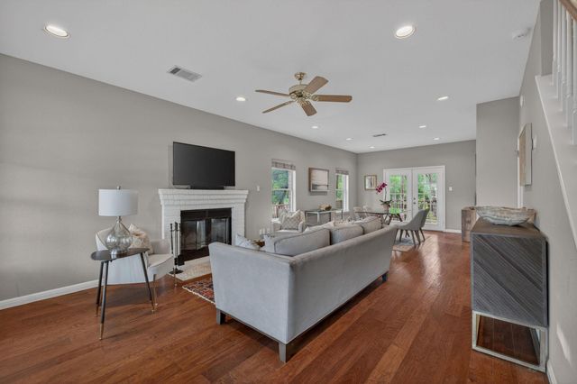 8910 Spicebrush DR, Austin, TX 78759