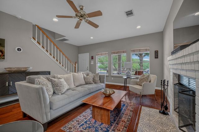 8910 Spicebrush DR, Austin, TX 78759