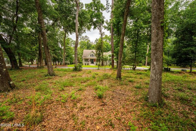 106 Palmetto Place, Beaufort, SC 29902