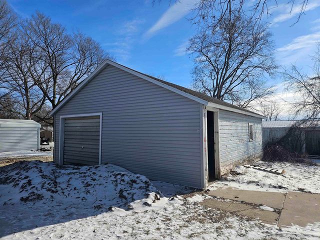 326 Greenwood Avenue, Nashua, IA 50658