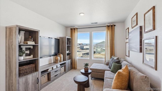 18735 E 98th Avenue, Commerce City, CO 80022