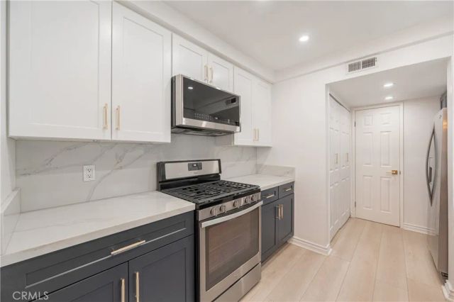 544 E Cypress D, Burbank, CA 91501