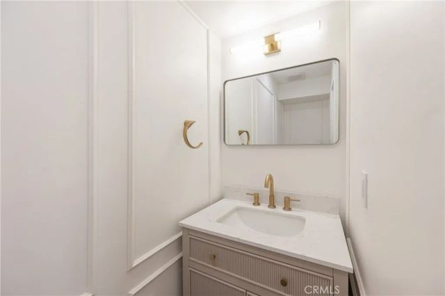 544 E Cypress D, Burbank, CA 91501