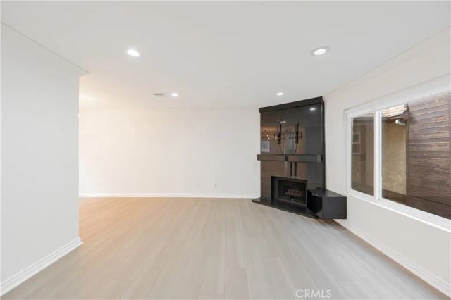 544 E Cypress D, Burbank, CA 91501